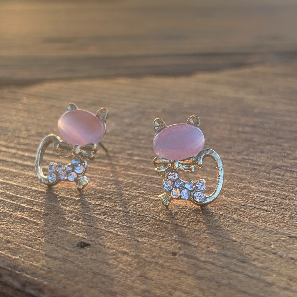 Pink Kitty ♡Rhinestone Earrings - Picture 4 of 8